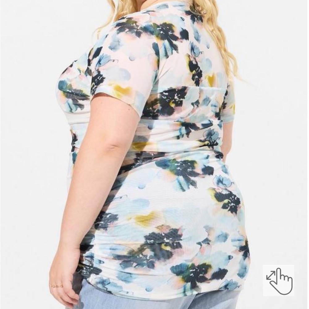 Torrid Stretch Mesh Crew Neck Ruched Top - Picture 2 of 4